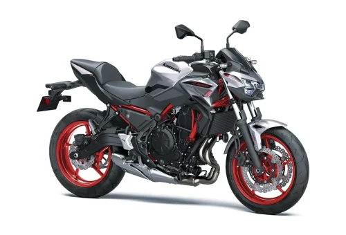 Kawasaki Z650 (1)
