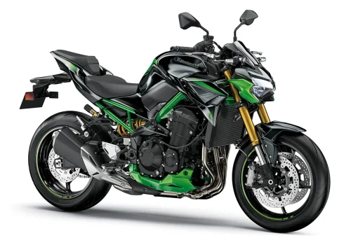 Kawasaki Z900 (1)