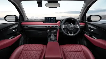 Toyota Yaris Ativ interior