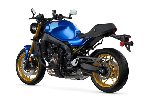 Yamaha XSR900 (1)